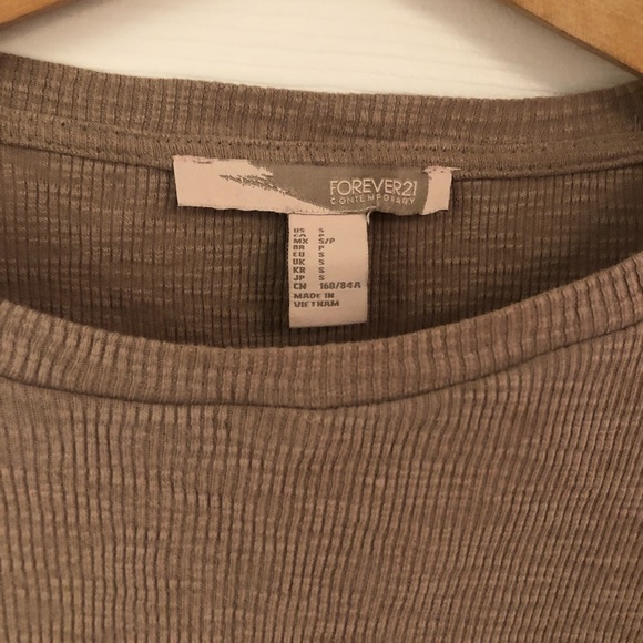 Basic Ribbed Long Sleeve - Picture 3 of 5